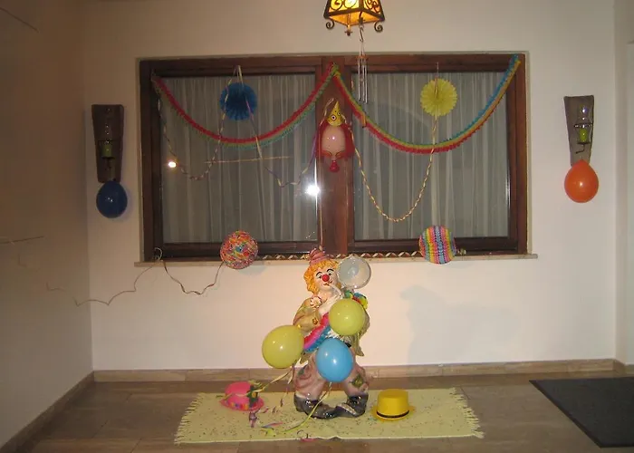 Haus Rosswiese 施特罗布尔